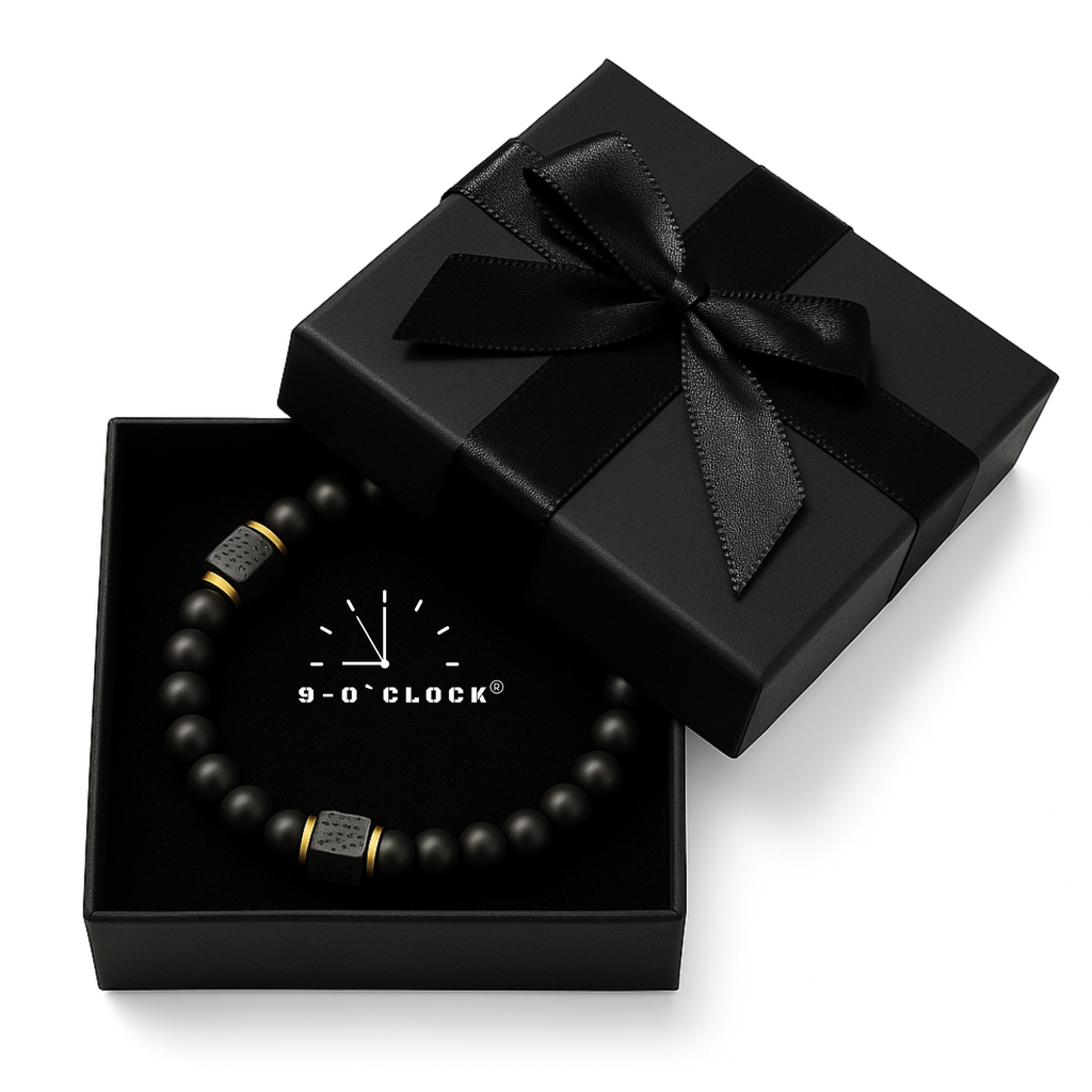 Herrenarmband mit Mattem Onyx & Lavastein-Würfeln – Balance & Stil in einem - Gold | Silber